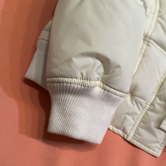 PAUL FRANK Puffer Coat. White. Size SMALL. - Picture 8 of 9